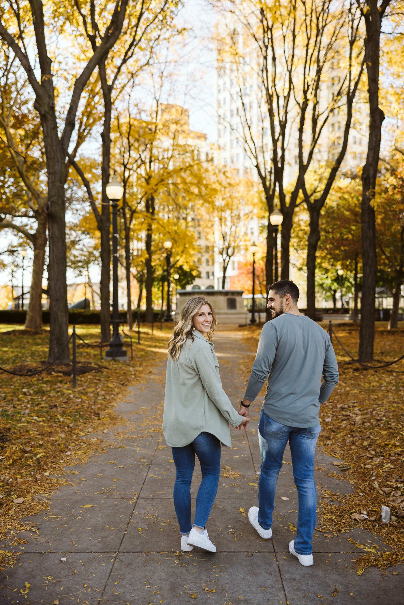 Where to take engagement photos in Detroit